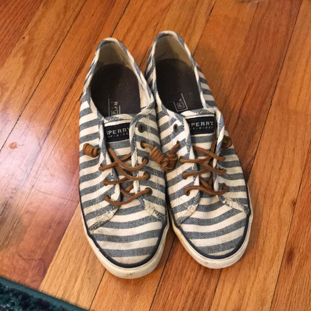 Striped sperrys